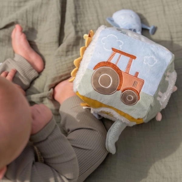 Cubo de actividades Little Dutch